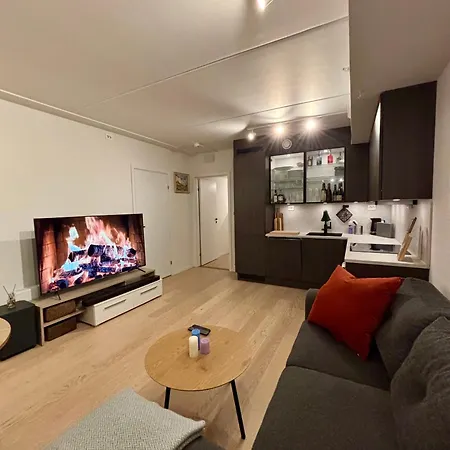 Modern With 2 Bedrooms * トロムソ